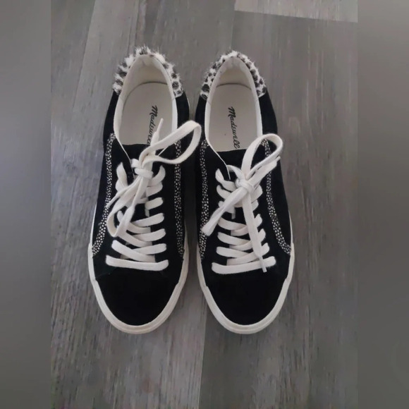 Madewell Sidewalk sneaker low top lace up  Black/ white spotted Calf hai… - Picture 4 of 10